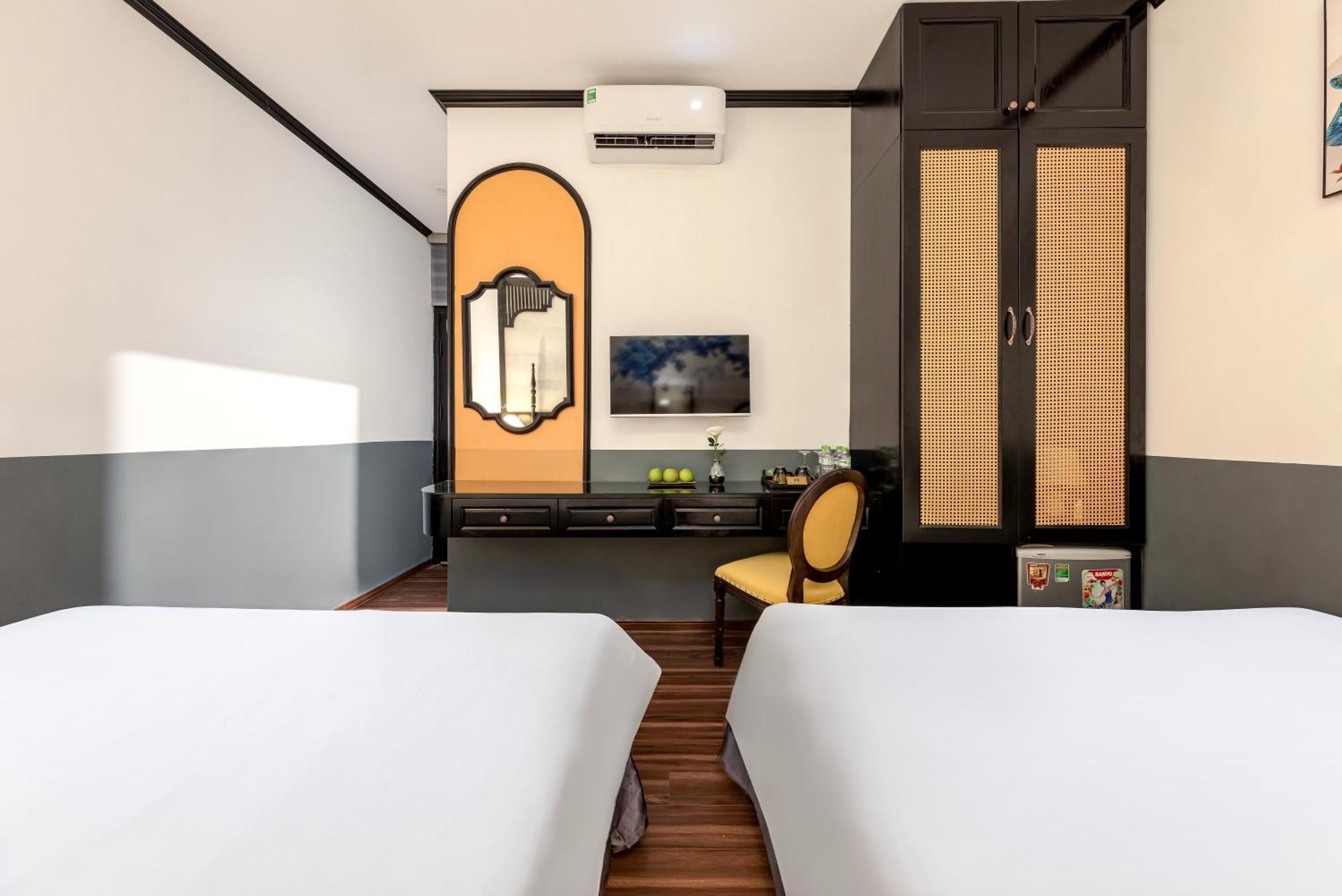 Hanoi Elpis Hotel & Spa Exterior photo